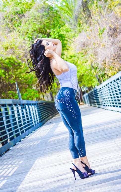 Exclusive Q&A w/ rising Model Valerie Ann